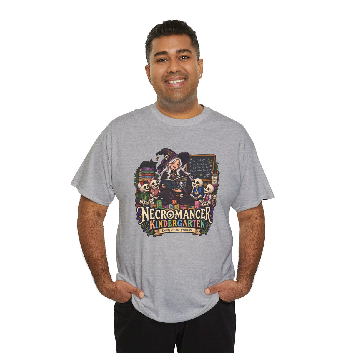 Necromancer Kindergarten T-Shirt | Lustiges Geschenk für Erzieherinnen