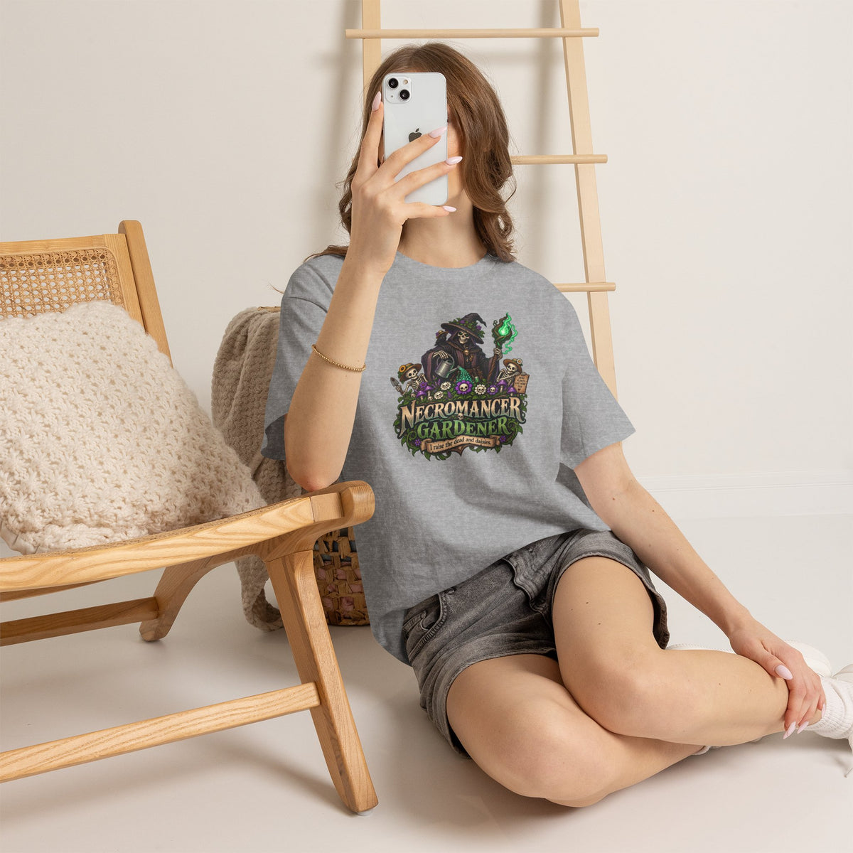 Necromancer Gardener T-Shirt | Lustiges Garten Shirt für Fantasy Fans