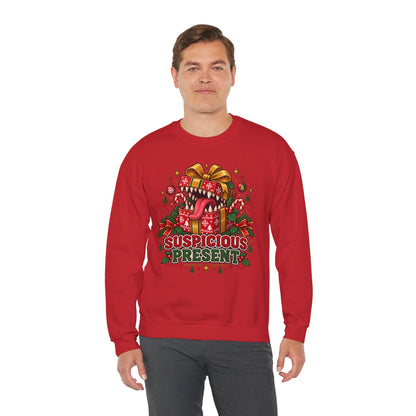 Suspicious Present Weihnachtspullover | Geschenk für Rollenspieler