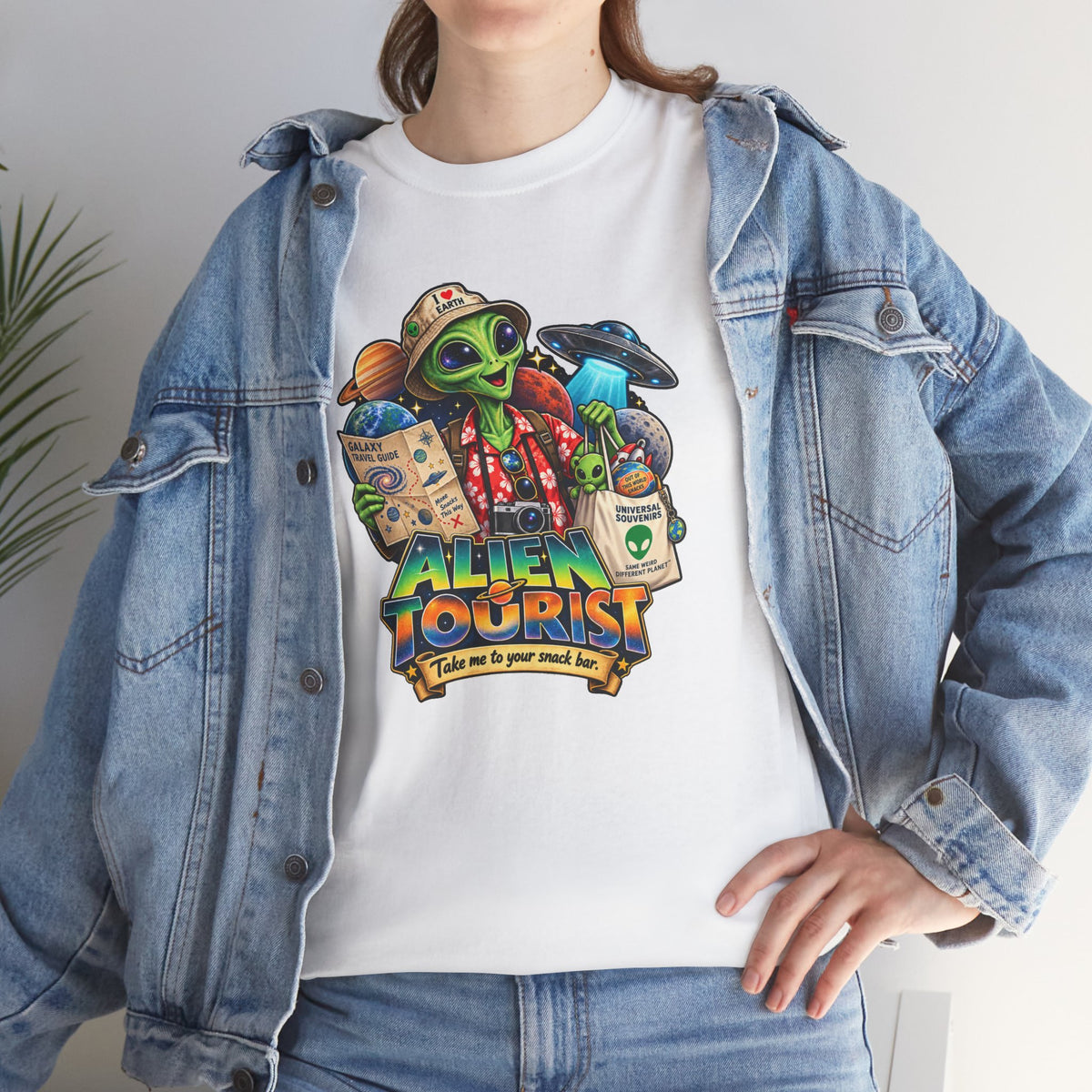 Alien Tourist T-Shirt | Urlaubs-Shirt für Ufo- und Sci-Fi-Fans
