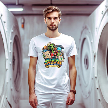 Alien Tourist T-Shirt | Urlaubs-Shirt für Ufo- und Sci-Fi-Fans